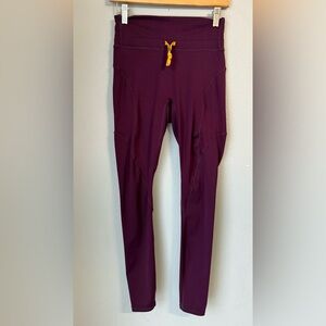 Fabletics High-Waisted Motion365 Paneled Legging Women’s Size XXS Burgundy Ankle